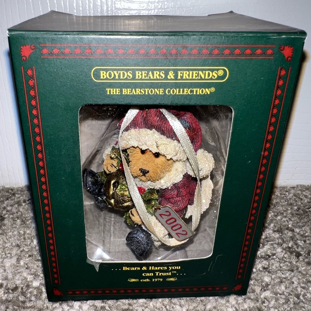 2002 Boyds Bear Ornament "Kringle Jingle" in original box